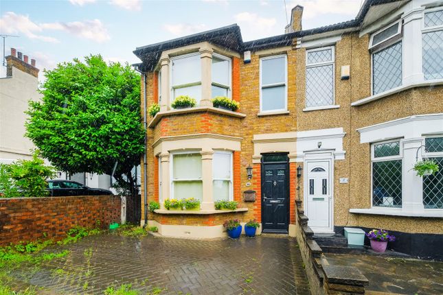 Sewardstone Road, Sewardstone 3 bed semi