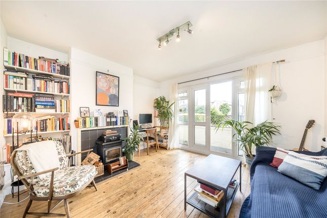 London SW13 1 bed apartment for sale