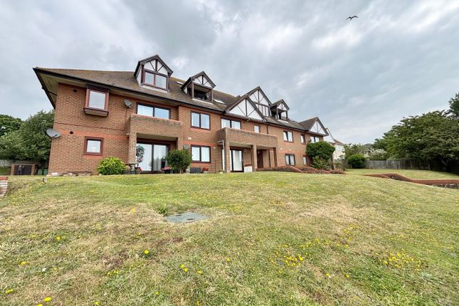 4 bedroom flat for sale
