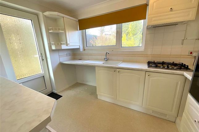 3 bed semi-detached house