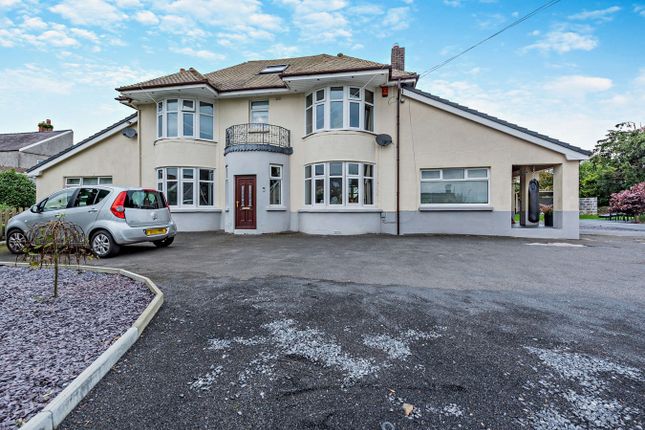 House, Carmarthen, SA31 3 5 bed detached house for sale