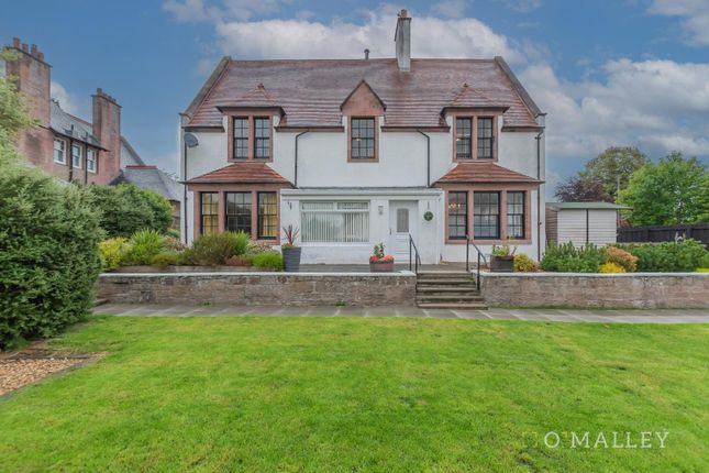 Claremont, Alloa 6 bed detached house for sale