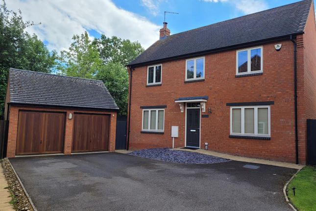 Old Inn Court, Rugby CV23 4 bed detached house for sale