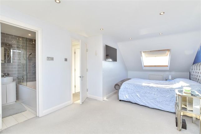 4 bed semi-detached house