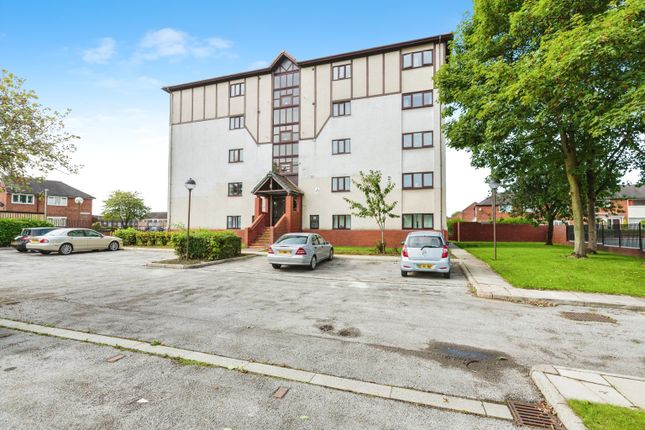 1 bedroom ground floor flat for sale