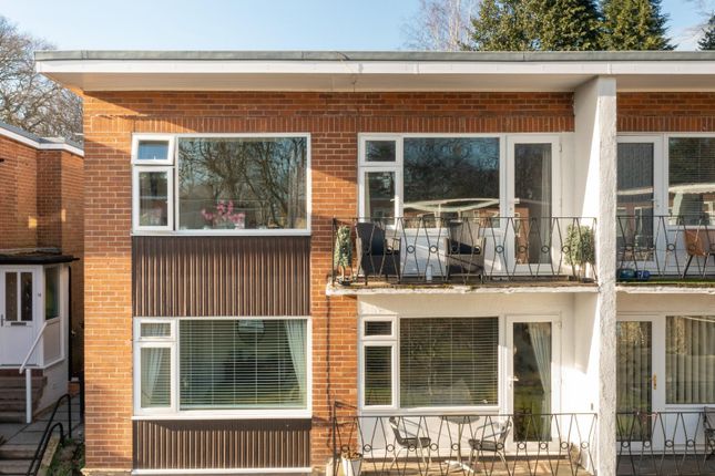 Otley Road, Leeds LS16 2 bed apartment for sale