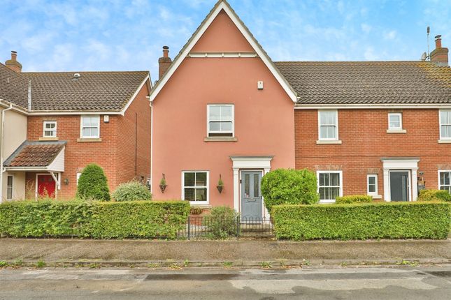 3 bed semi-detached house