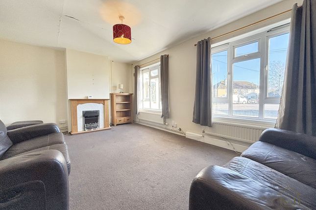 2 bedroom maisonette for sale