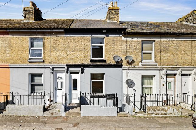 Clarendon Place, Dover, CT17 3 bed terraced house for sale