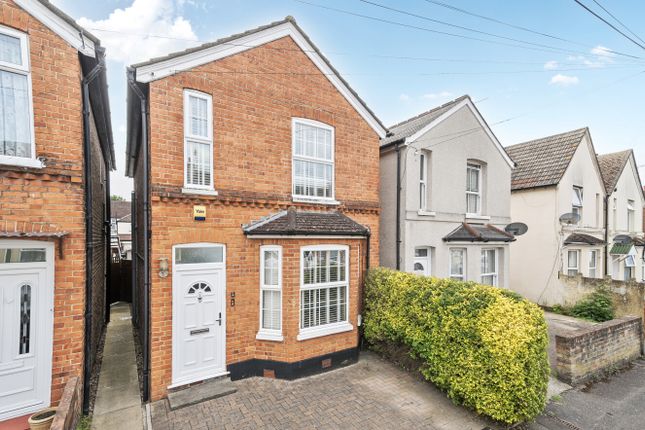 Pollard Road, Woking GU22 3 bed detached house for sale