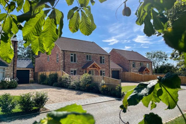 4 bed detached house