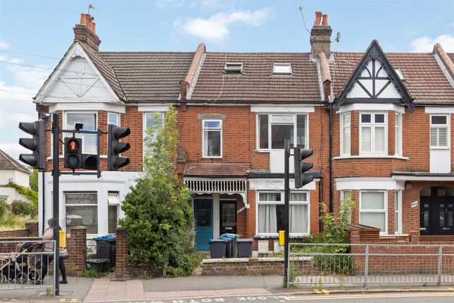 Kingston Road, Raynes Park SW20 3 bed maisonette for sale