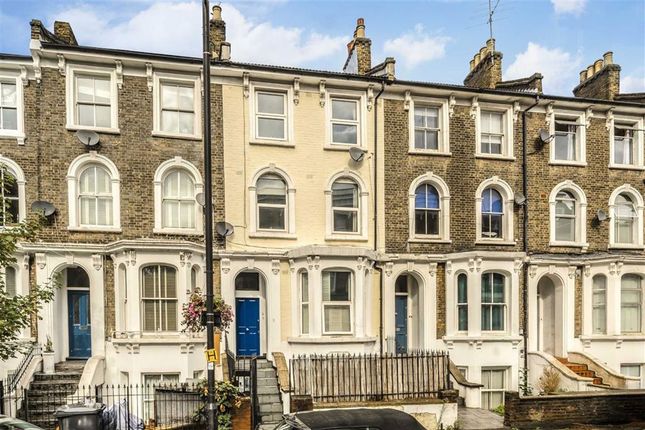 Landor Road, London SW9 3 bed flat for sale