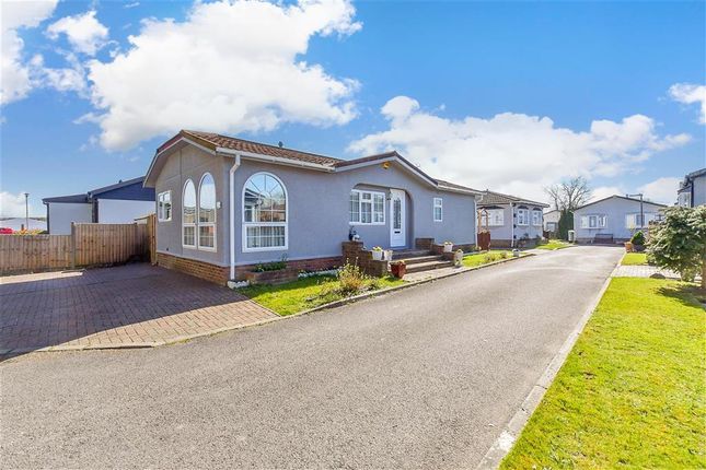 2 bedroom park home for sale