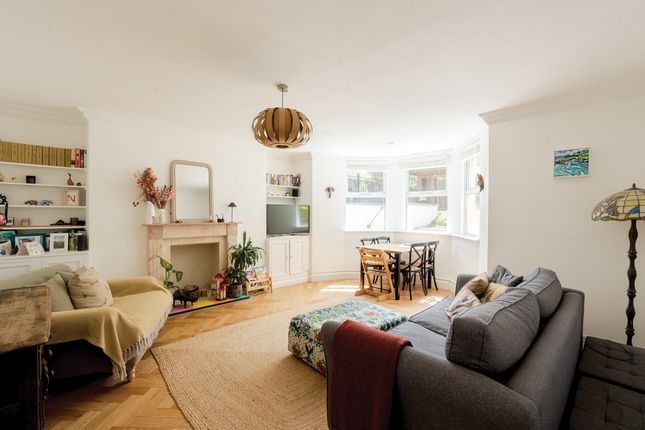 31 Fernbank Road, Bristol BS6 2 bed flat for sale