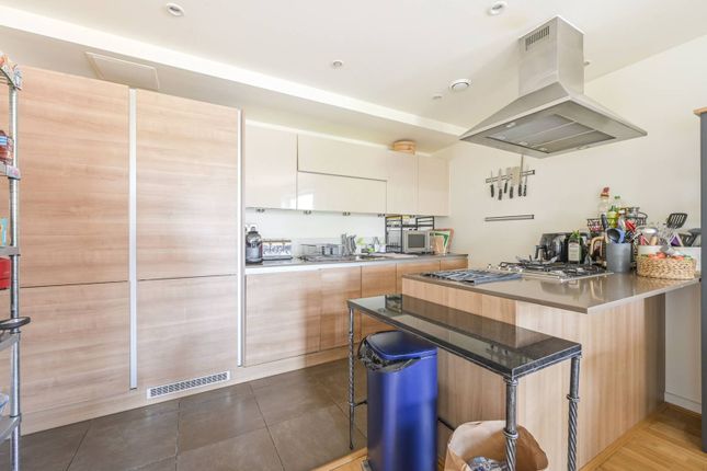 Chi Building, Crowder Street... 2 bed flat for sale