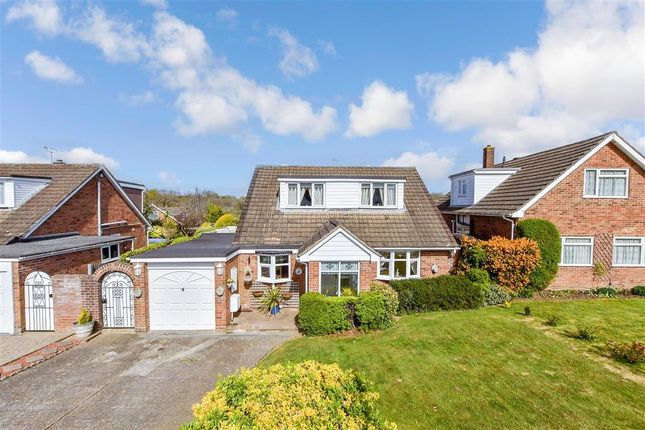 4 bed chalet