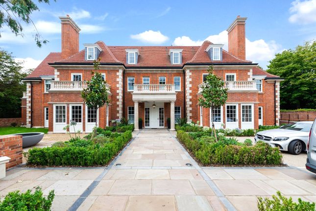 The Bishops Avenue, Hampstead Garden... 3 bed apartment for sale