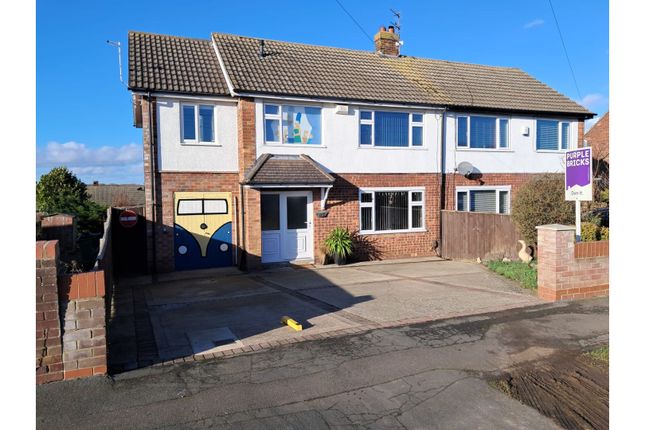 4 bedroom semi-detached house for sale