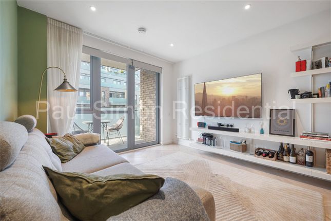 Cross Lane, Hornsey, London, N8 2 bed apartment for sale