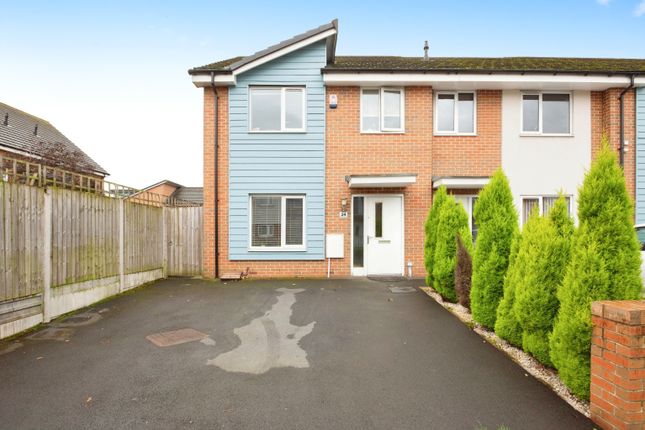 Danson Street, Manchester M40 3 bed end of terrace house for sale