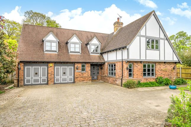 6 bedroom detached house for sale