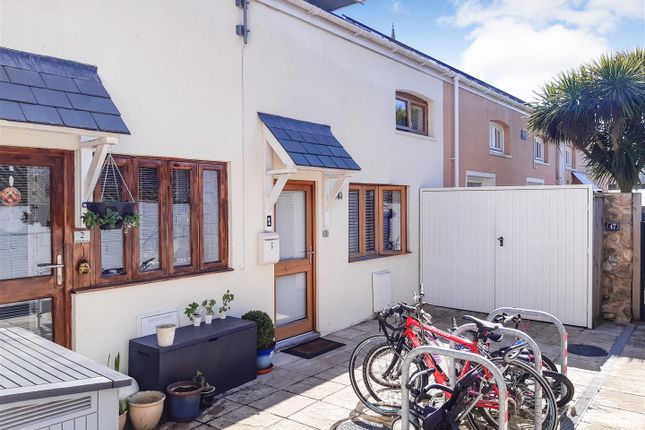 2 bed terraced house