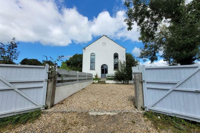 6 Bedroom Detached House