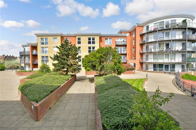 2 bed flat