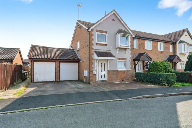 3 bed end terrace house