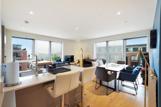 2 bed flat