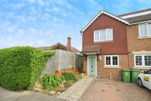2 bedroom end of terrace house for sale