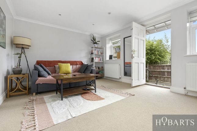 Crouch End, London N8 1 bed flat for sale
