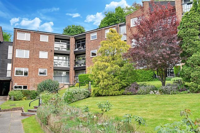 The Spinney, Hertford SG13 1 bed flat for sale