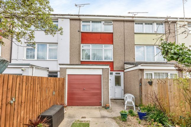 3 bedroom town house for sale