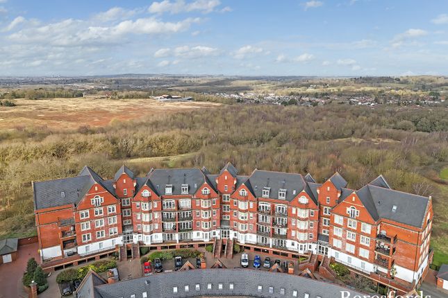 Fisher Court, Rhapsody Crescent... 2 bed penthouse for sale