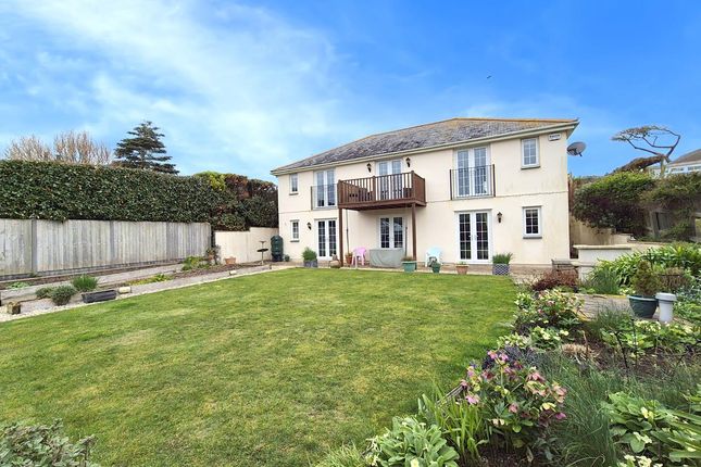4 bed detached house