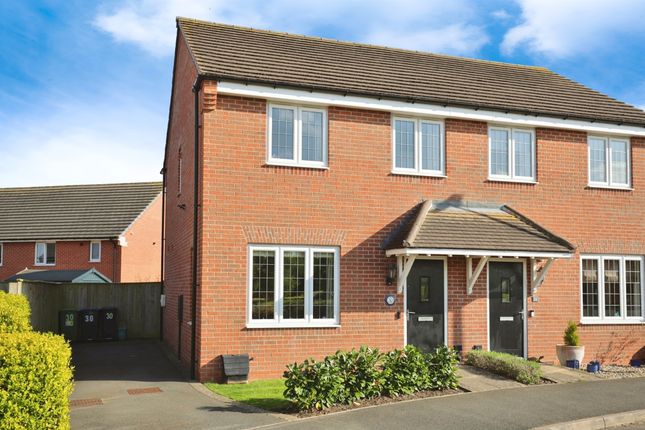 3 bed semi-detached house