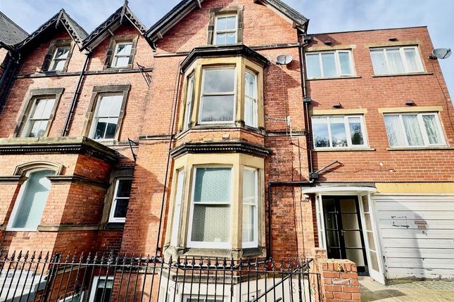 Belmont Road, Scarborough 1 bed flat for sale