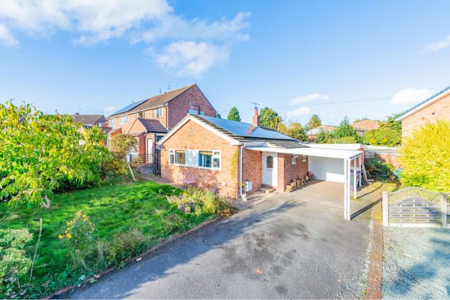 2 bed detached bungalow