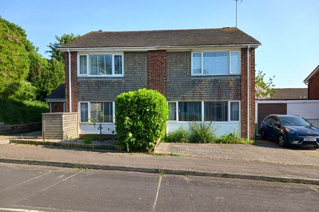 Southernwood Rise, Folkestone CT20 3 bed semi