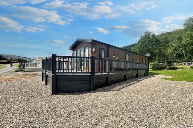 2 bedroom lodge for sale