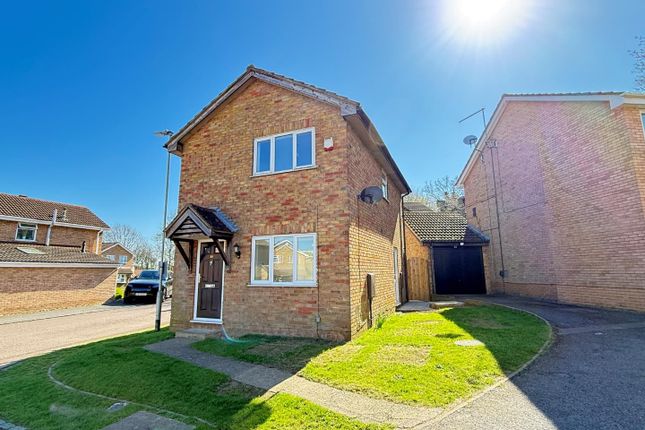 Five Acres Fold, Northampton NN4 3 bed detached house for sale