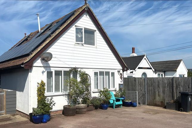 3 bedroom chalet for sale