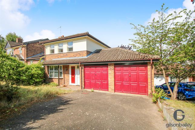 4 bed detached house
