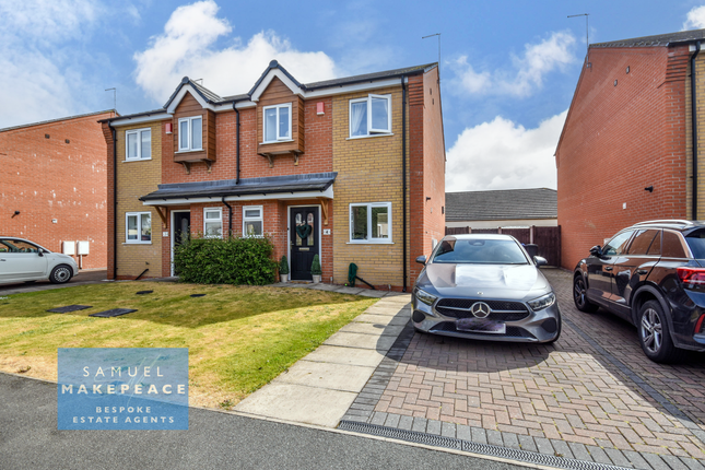 3 bedroom semi-detached house for sale
