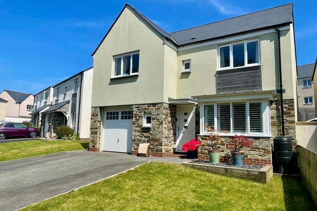 Furze Vale, St Austell PL25 4 bed detached house for sale