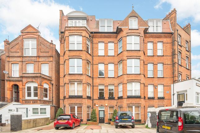 Canfield Gardens, South Hampstead... 2 bed flat for sale