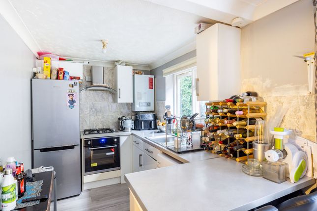 Croydon Road, Mulberry Court, CR3 2 bed apartment for sale