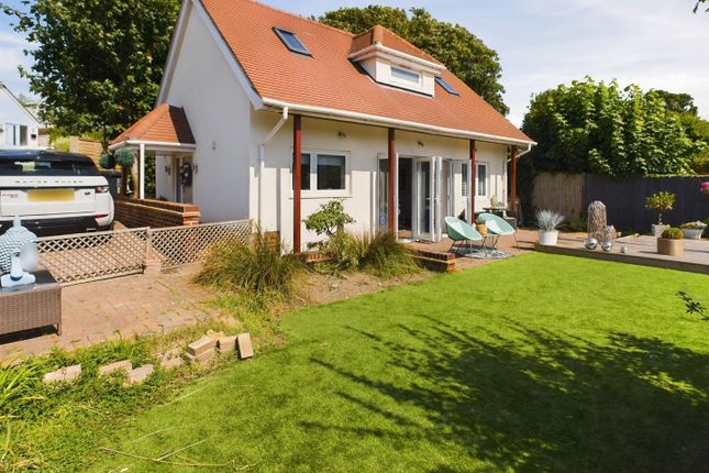 Ainsworth Avenue, Ovingdean 2 bed detached house for sale